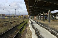 Bahnsteig 3 mit Schmalspurschwellen - 11,4/90,3 KB