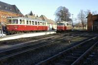 Triebwagen 187&nbsp;012 und 187&nbsp;011 im Bf&nbsp;Gernrode