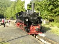 Malletlok 99&nbsp;5906 beim Wassernehmen im Bahnhof Eisfelder Talm&uuml;hle (2)