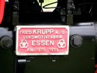 Fabrikschild am Zylinder der Lok&nbsp;99 6001